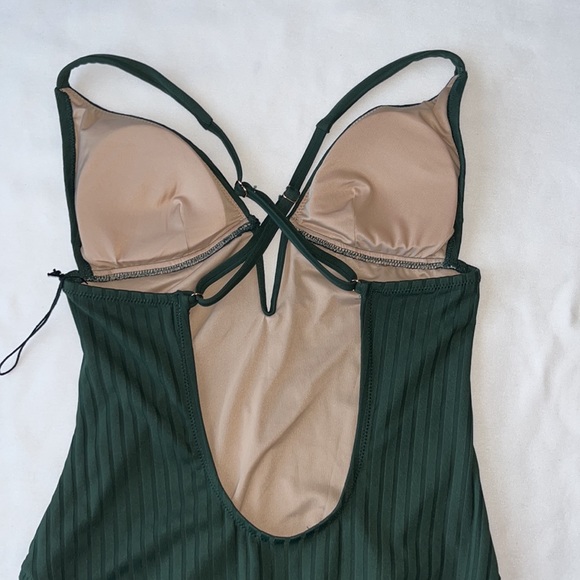 NWOT SHADE & SHORE ONE PIECE SWIMSUIT Sz M - Picture 6 of 12